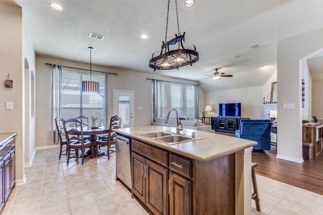 3233 Horizons Drive, Little Elm, TX 75068