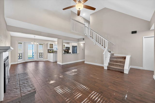 2009 Parkside Drive, Denton, TX 76201