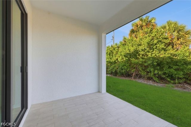 3631 SW Santa Barbara PL, Cape Coral, FL 33914