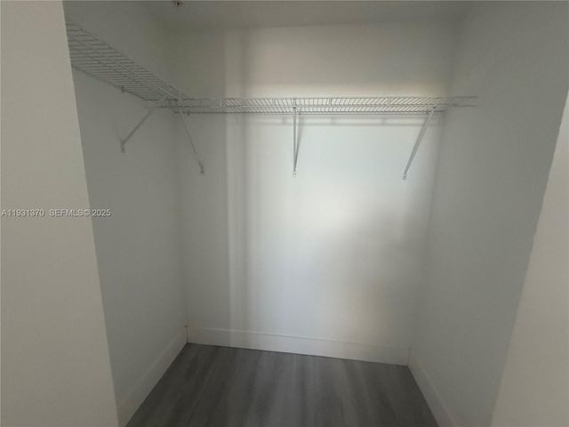 853 E 24th St 304, Hialeah, FL 33013