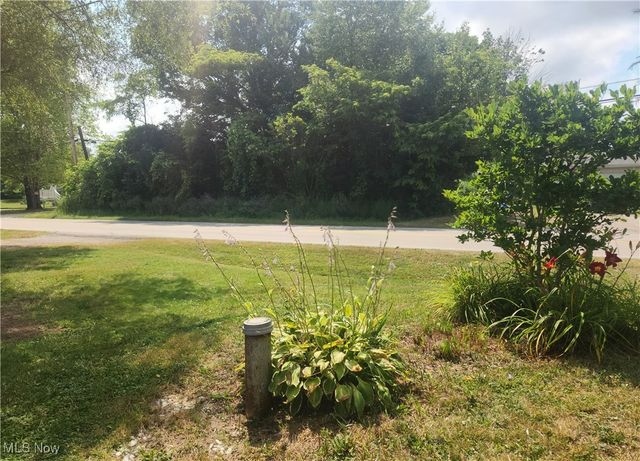 3588 Jefferson Road, Ashtabula, OH 44004