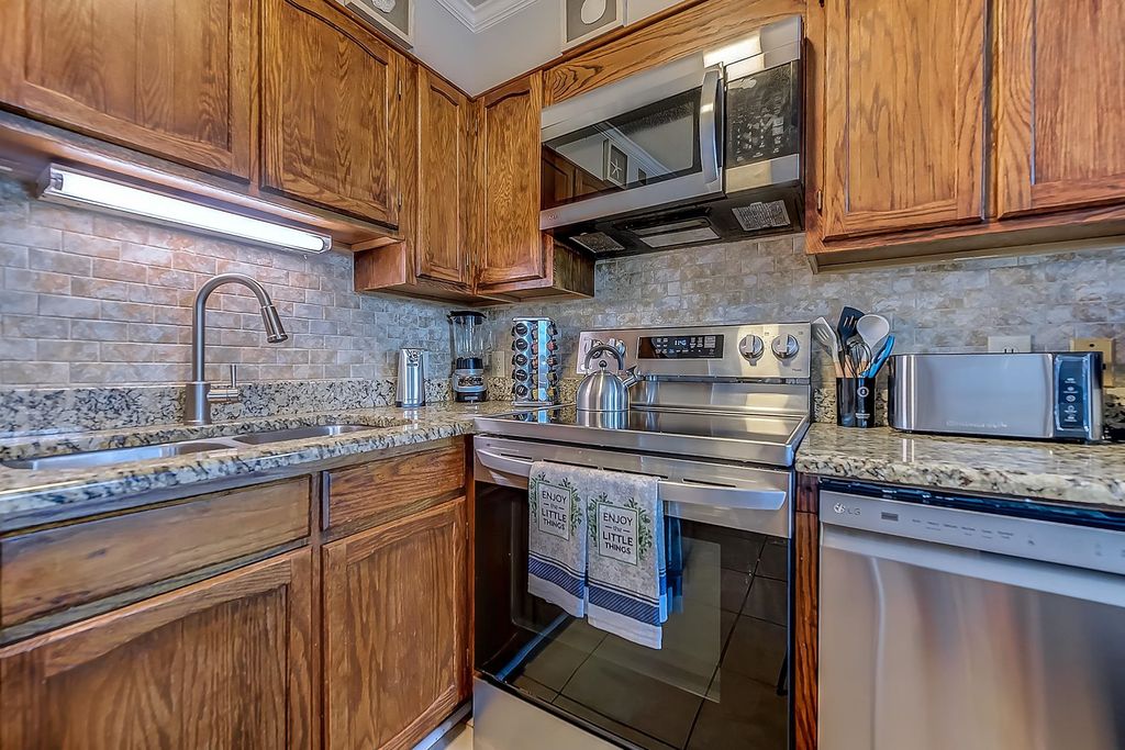 1500 Cenith Dr Apt D401, North Myrtle Beach, SC 29582 — photo 5