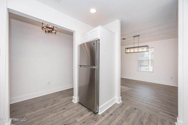5308 Center Street, Ocean Springs, MS 39564