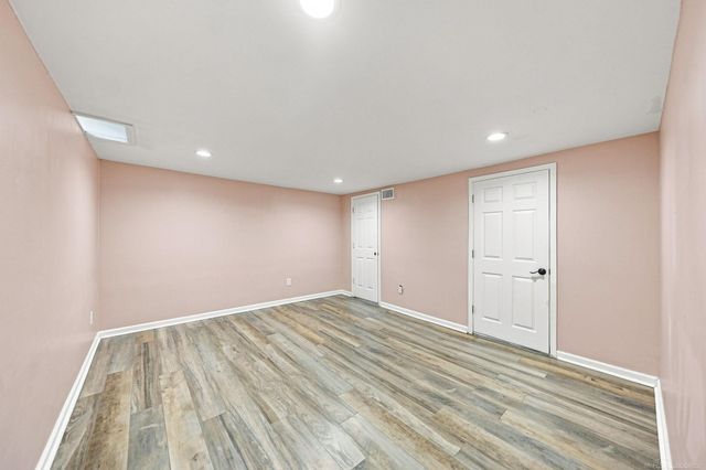33707 Bayview Dr Drive, Chesterfield, MI 48047