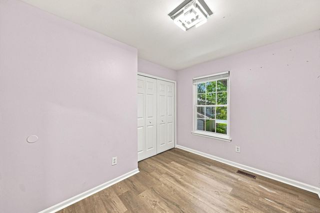 33707 Bayview Dr Drive, Chesterfield, MI 48047