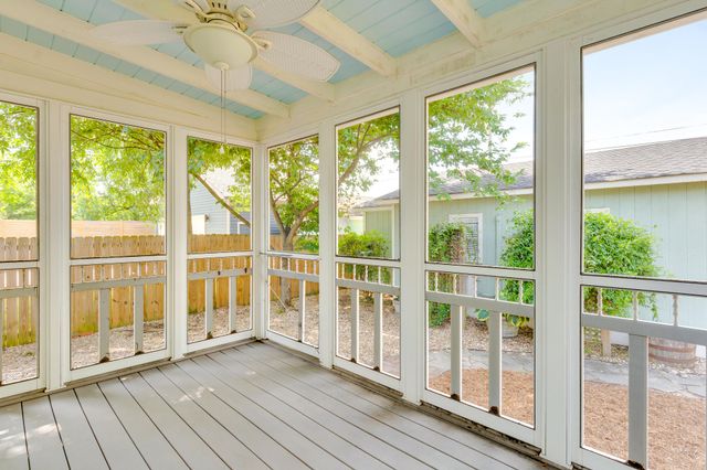 1708 Chamberlain Avenue, Chattanooga, TN 37404