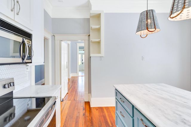 1708 Chamberlain Avenue, Chattanooga, TN 37404