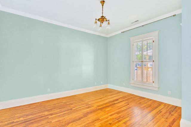 1708 Chamberlain Avenue, Chattanooga, TN 37404
