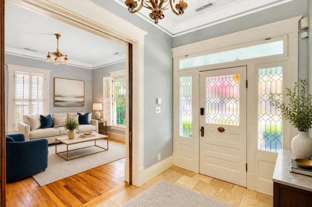 1708 Chamberlain Avenue, Chattanooga, TN 37404