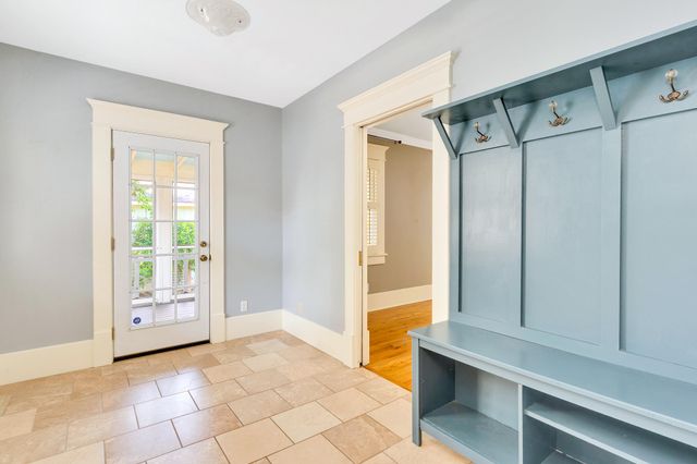 1708 Chamberlain Avenue, Chattanooga, TN 37404