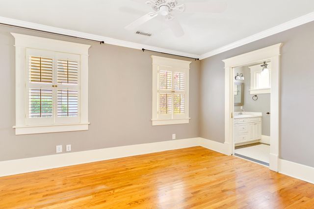 1708 Chamberlain Avenue, Chattanooga, TN 37404
