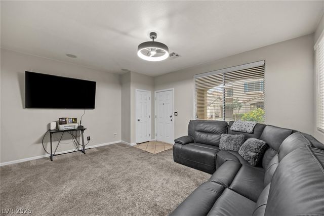 6880 Silver Eagle Avenue, Las Vegas, NV 89122