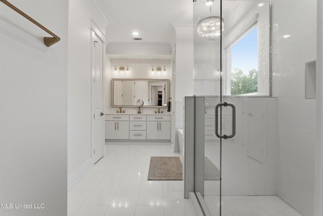 419 Martin Avenue, Ocean Springs, MS 39564