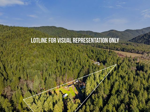 1492 Crooks Creek Road, Selma, OR 97538