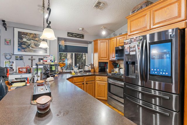 1492 Crooks Creek Road, Selma, OR 97538