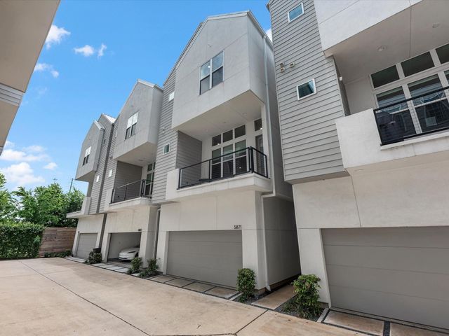 5871 E Post Oak Lane, Houston, TX 77055