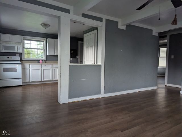 3816 N Saint Charles Street N, Anderson, IN 46013