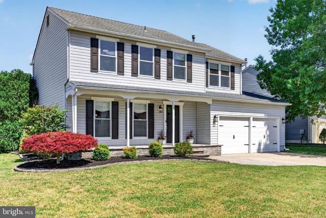 1 HASTINGS CT, Marlton, NJ 08053