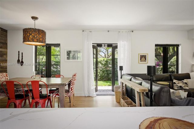 1103 Pizarro St, Coral Gables, FL 33134
