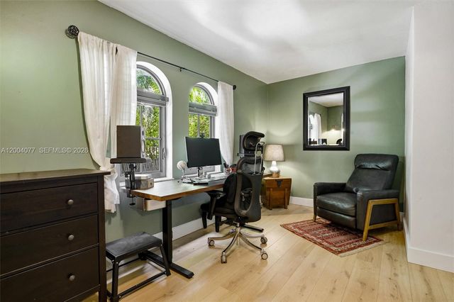 1103 Pizarro St, Coral Gables, FL 33134