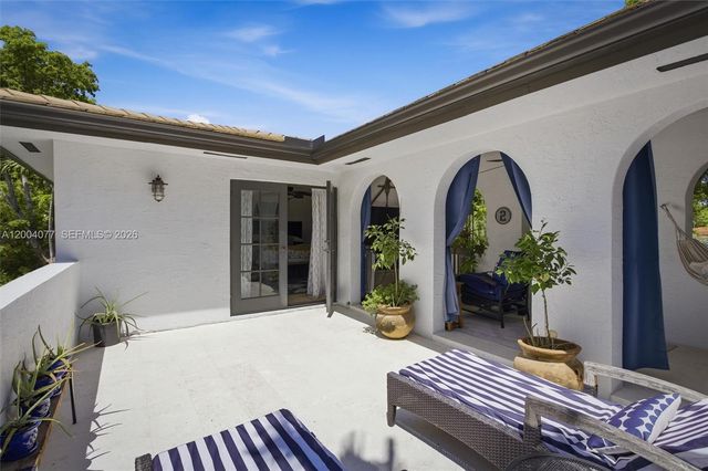 1103 Pizarro St, Coral Gables, FL 33134
