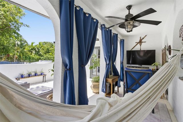 1103 Pizarro St, Coral Gables, FL 33134