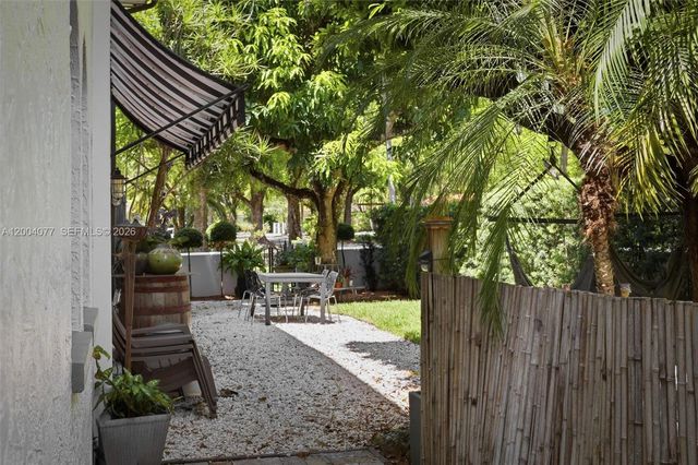 1103 Pizarro St, Coral Gables, FL 33134