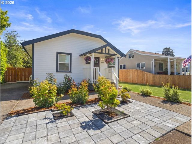 3053 GARFIELD St, Longview, WA 98632