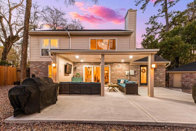 57 Fire Flicker Place, The Woodlands, TX 77381