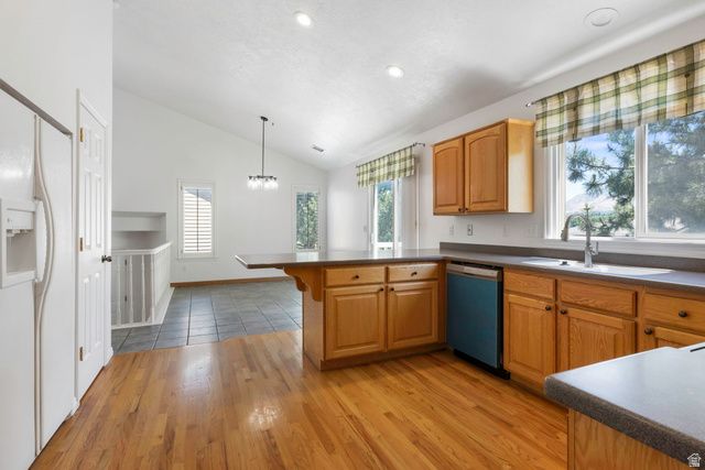 4467 S HAMPTON CREST CV, Millcreek, UT 84124