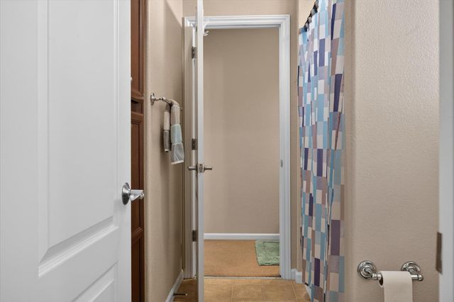9222 Dairy St, Elk Grove, CA 95624
