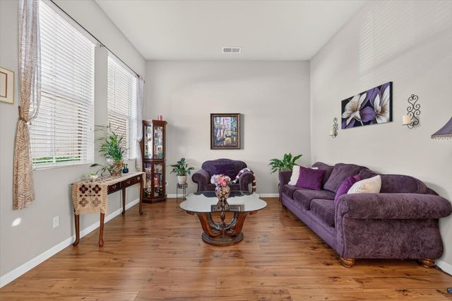 9222 Dairy St, Elk Grove, CA 95624
