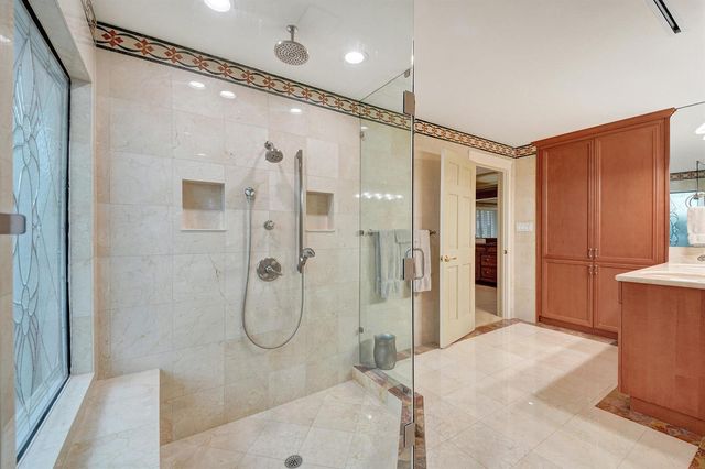 163 Nurmi Drive, Fort Lauderdale, FL 33301