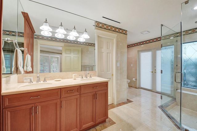 163 Nurmi Drive, Fort Lauderdale, FL 33301