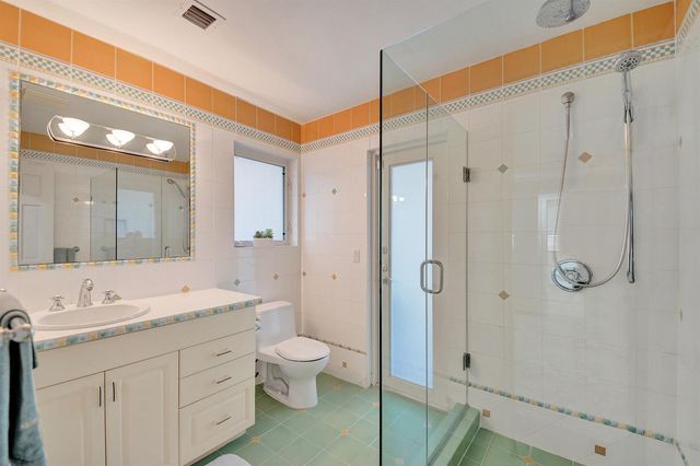 163 Nurmi Drive, Fort Lauderdale, FL 33301