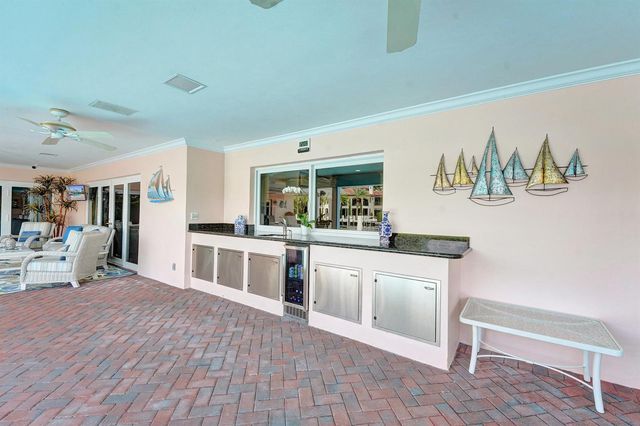 163 Nurmi Drive, Fort Lauderdale, FL 33301
