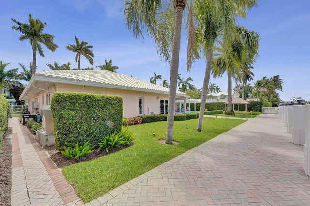 163 Nurmi Drive, Fort Lauderdale, FL 33301