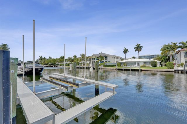 163 Nurmi Drive, Fort Lauderdale, FL 33301