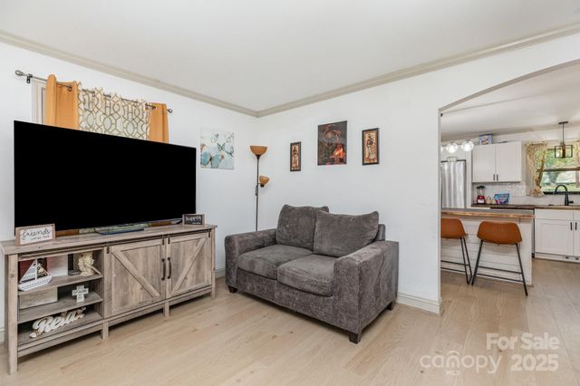 1520 Calder Lane, Clover, SC 29710