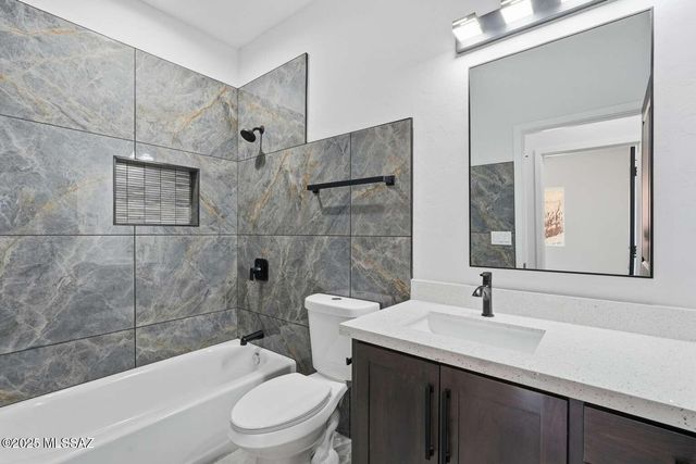 45 Camino Pesqueira, Rio Rico, AZ 85648