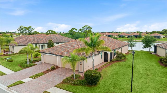 12192 AMICA LOOP, Venice, FL 34293
