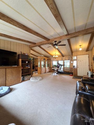 167 Beaverslide Rd, Kamiah, ID 83536