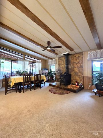 167 Beaverslide Rd, Kamiah, ID 83536