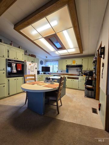 167 Beaverslide Rd, Kamiah, ID 83536