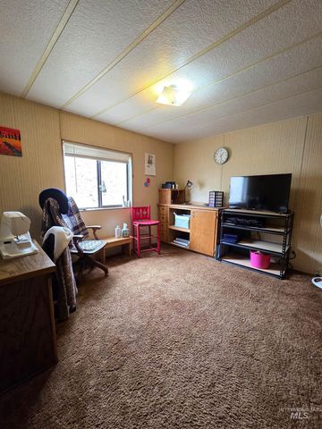 167 Beaverslide Rd, Kamiah, ID 83536