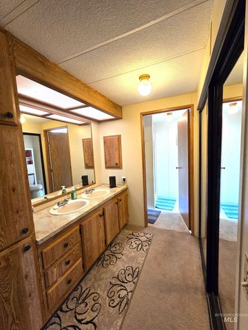 167 Beaverslide Rd, Kamiah, ID 83536