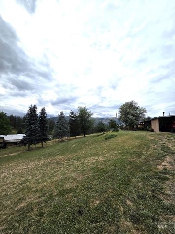 167 Beaverslide Rd, Kamiah, ID 83536