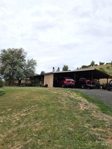 167 Beaverslide Rd, Kamiah, ID 83536