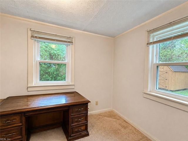 8045 Merritt ST, Norfolk, VA 23518