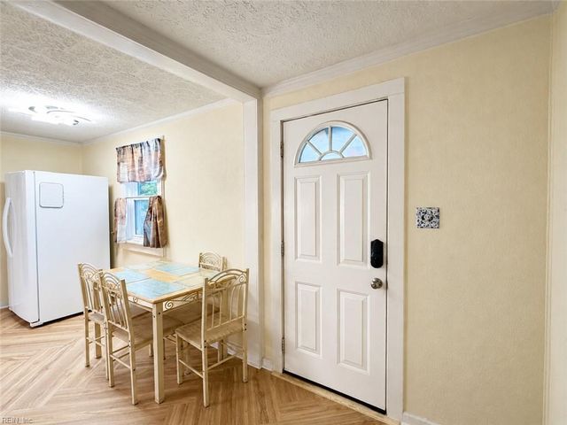 8045 Merritt ST, Norfolk, VA 23518